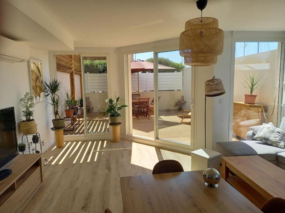 Appartement 100 M2 Terrasse Piscine Gruissan Esterno foto